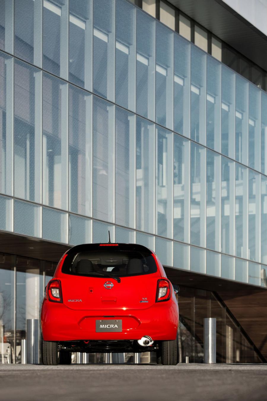 Nissan Micra 2015 года  (CA) (фото 6 из 45)